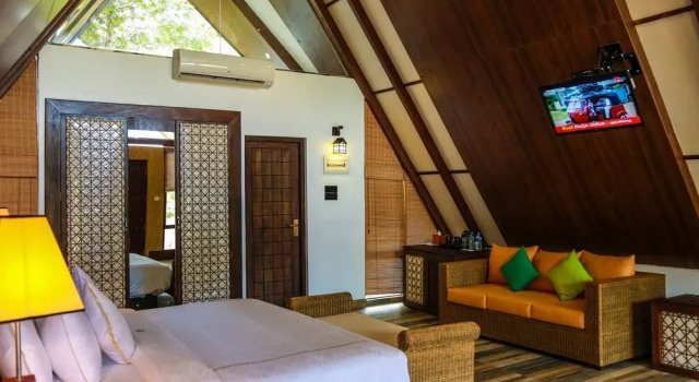 Вилла Superior Liyya Water Villas