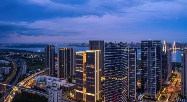 Wuhan Hankou Riverside Jiefang Avenue Atour Hotel, Varaa Hotelli Jiang'an Wuhan