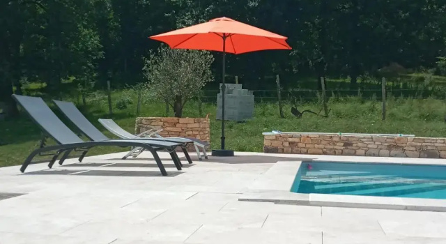 Nid Douillet a la Campagne, Boek Hostel Hotels in Salviac met parkeren, Parkeren