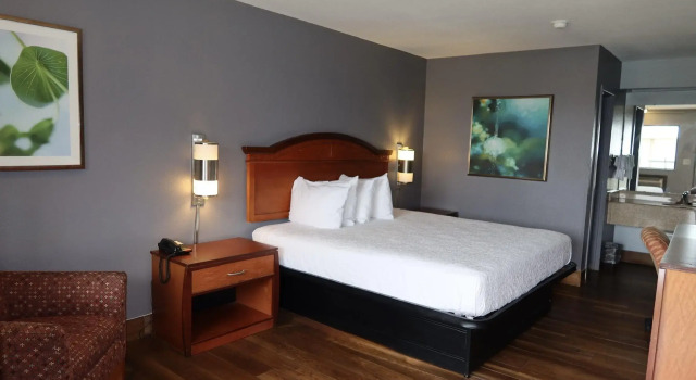Двухместный номер Standard Americas Best Value Inn Yukon
