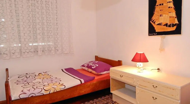 Masa - 250 m From Beach - A3, Rezerwuj Hotel Povljana 