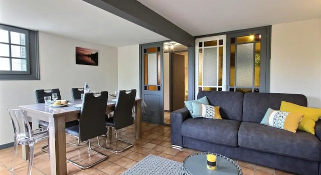 Chalet With 2 Bedrooms in Évian-les-bains, With Wonderful Mountain Vie, Забронировать Шале Виллы Овернь-Рона-Альпы, Вилла