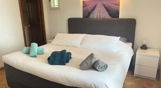 Двухместный номер Deluxe с видом на горы B&B Villa Oriél naturiste Figanières