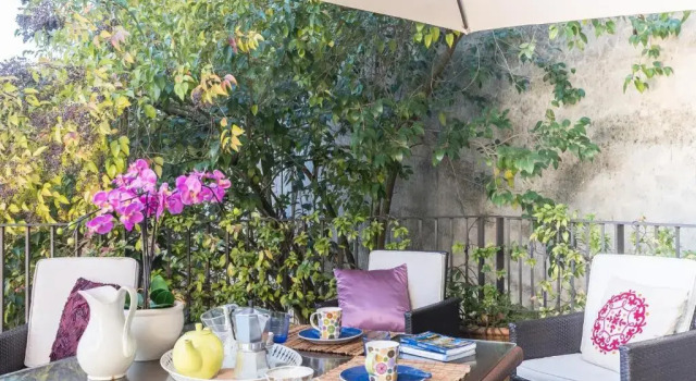 Апартаменты Varenne Open Terrace and Private Parking