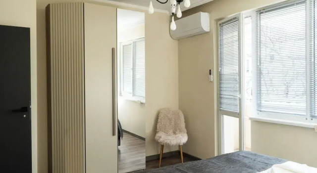 Apartment 8