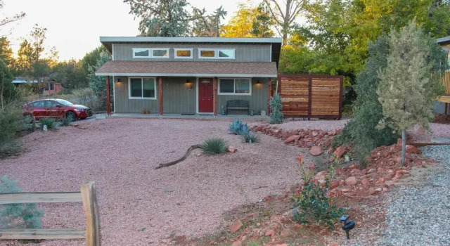 Коттедж Red Rocks! Stroll to trails! 1 Bd in W. Sedona!