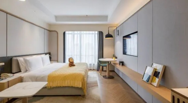 Кровать в общем номере (женский номер) Holiday Inn Chongqing Guanyinqiao by IHG