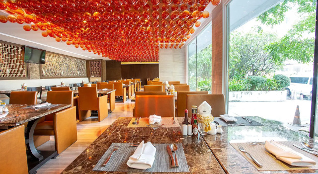 Отель Graceland Bangkok Hotel