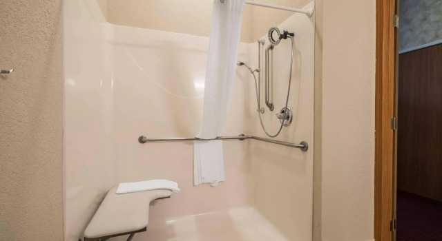 Четырёхместный номер Standard Comfort Inn & Suites Walla Walla