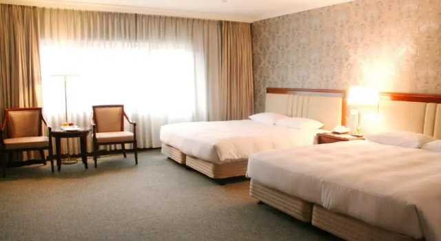 Четырёхместный номер Standard с видом на горы Evergreen Laurel Hotel - Keelung
