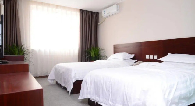 Super 8 Hotel, Book Hotel Hoteller i Beijing Province med parkering, Parkering