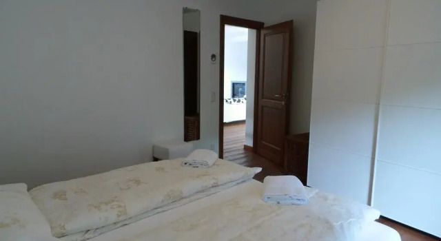 Luigi Loft, Book Hotel Intragna 