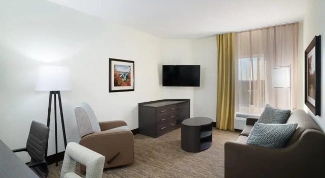 Двухместный люкс c 1 комнатой Candlewood Suites - Nashville - Franklin by IHG