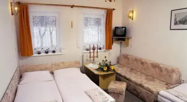 Pension Skály, Забронировать Отель Отели Теплице-над-Метуи 3 звезды, рядом с Kamenec, 3*