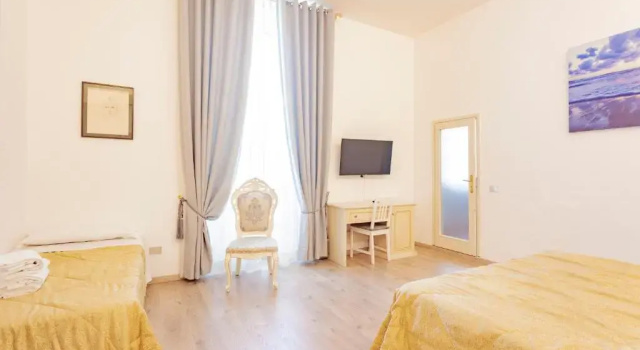 Трёхместный номер Standard Hotel St. James