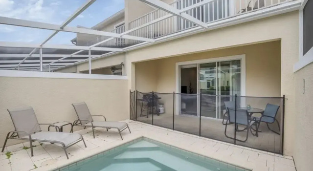 Номер Standard 3 Bed Town Home With Splash Pool! 3 Bedroom Townhouse by RedAwning