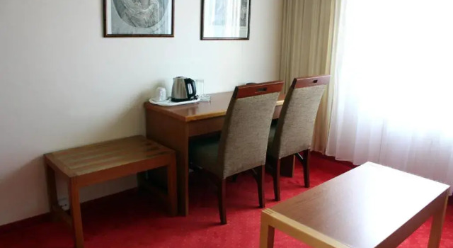 Апартаменты Hotel Theresia