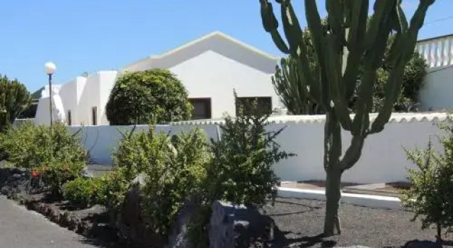 Apartment Luna Nudist Place