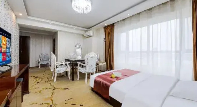 Люкс Deluxe Aitejia Express Hotel (Datong Railway Station Ancient City Branch)
