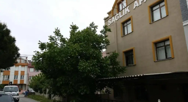 Bandirma Saglik Apart, Boek Hotel Hotels in Bandirma met parkeren, Parkeren