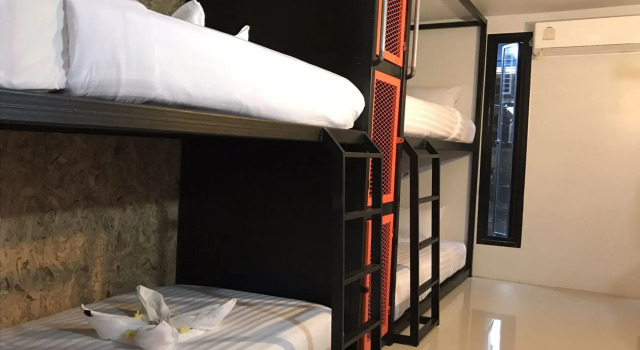 U Box Hostel