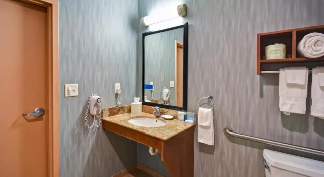 Одноместный люкс Hampton Inn & Suites Folsom