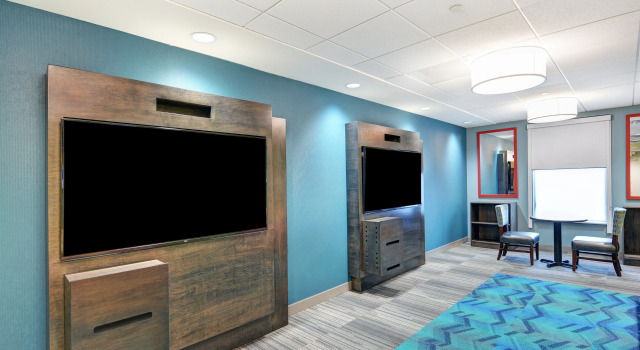 Home2 Suites by Hilton Richmond Hilll Savannah I-95, Boek Hotel Hotels in Georgia met parkeren, Parkeren
