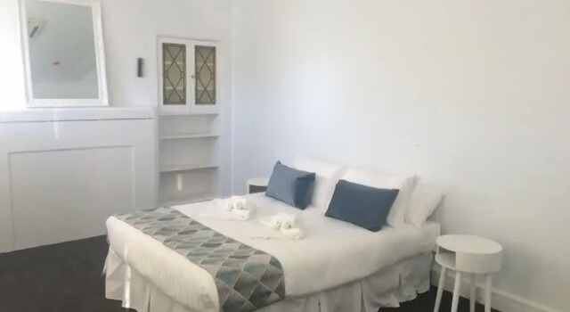 Newcastle Accommodation Tighes Hill, Book Hotel Newcastle West New South Wales, near Newcastle Entertainment Centre
