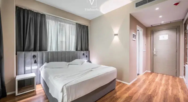Номер Deluxe VH Eurostar Tirana Hotel Congress & Tirana Spa