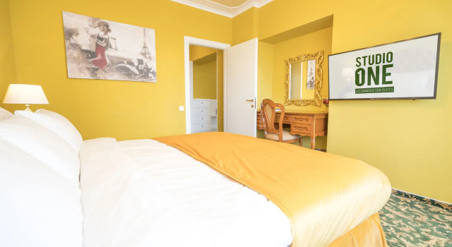 Studio One Accommodation Suites, Prenota Hotel Settore 6 Bucarest