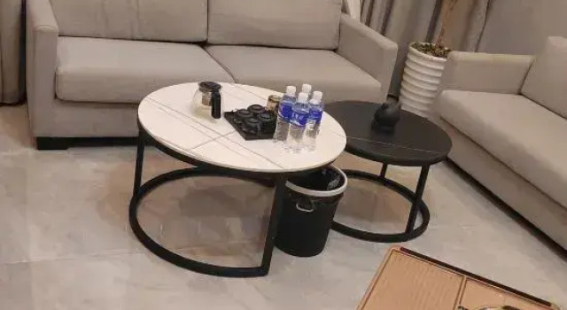 Gray E-sports Theme Hotel lijiang