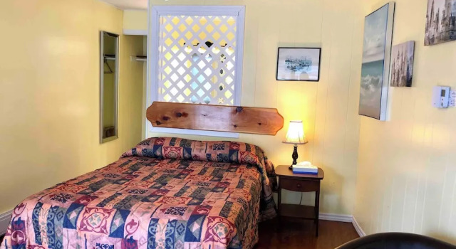 Двухместный номер Classic Lakelawn B&B and Motel