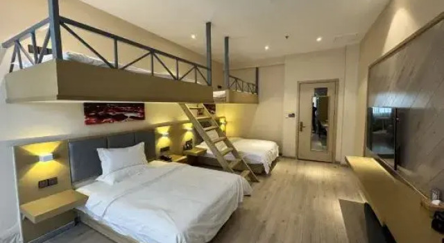 Люкс Deluxe Chonpines Hotels· Harbin Songbei Wanda