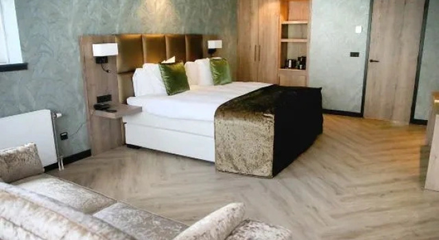 Люкс Hotel van der Valk Spier Dwingeloo