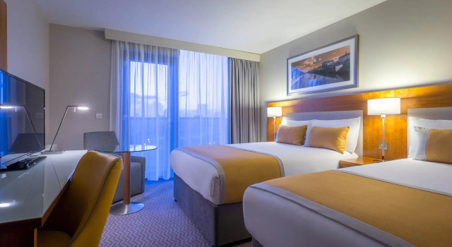 Maldron Hotel Portlaoise, Забронировать Отель  