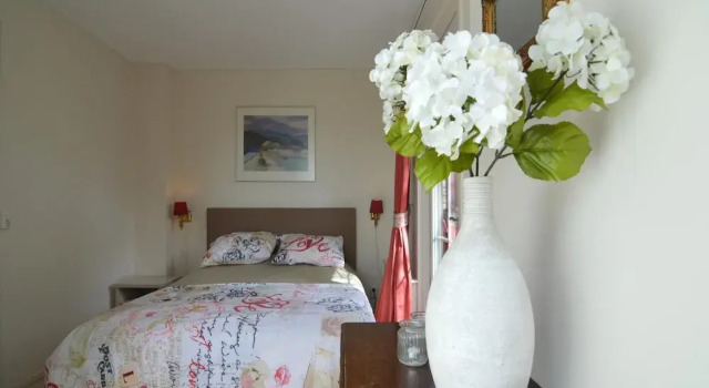 Holiday Home in Noordbeemster With Bubble Bath, Забронировать Отель Нордвемстер Нидерланды