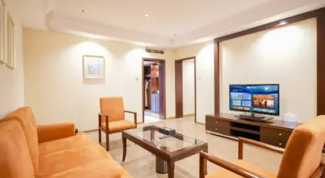 Люкс Business Orange Hotel (Jinggangshan Revolutionary Museum Branch)