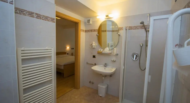 Двухместный номер Economy с балконом Hotel Miravalle