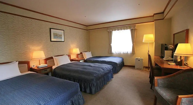 Трёхместный номер Standard Hotel Viamare Kobe