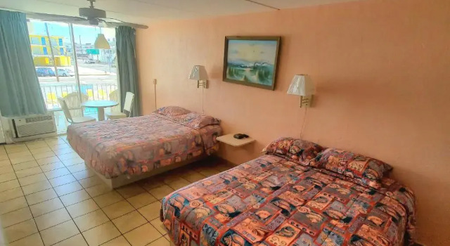 Четырёхместный номер Deluxe Caprice Motel - Wildwood