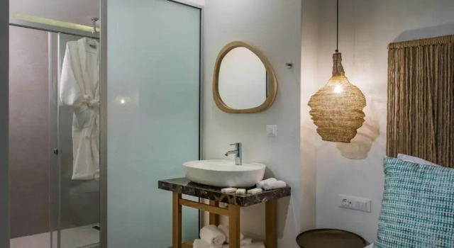 Полулюкс с балконом Omiros Boutique Hotel