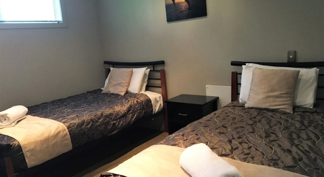 Fiordland Lakeview Motel and Apartments