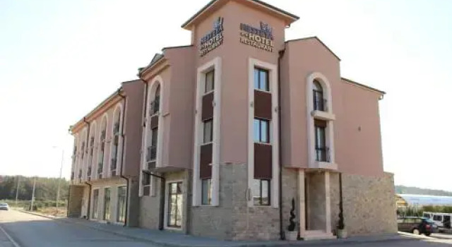Hesteya Hotel, Book Hotel 3-stjernede hoteller i Haskovo, 3*