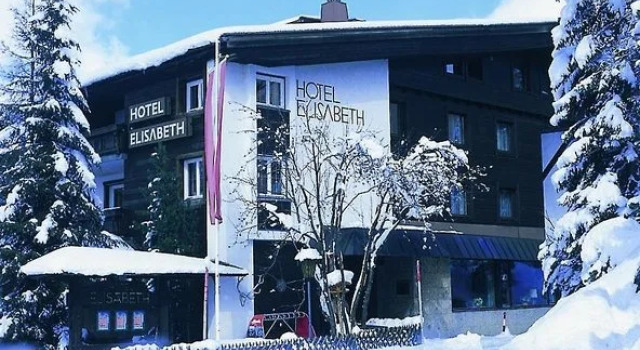 Hotel Elisabeth, Забронировать Отель Отели Лех с бассейном, рядом с Горнолыжный подъемник Шлосскопфбан, Бассейн