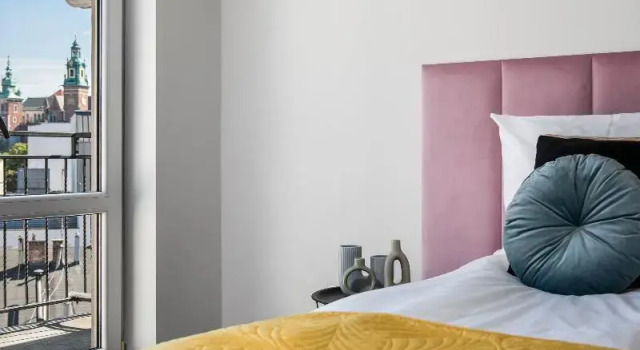 Апартаменты Пентхаус с балконом и с красивым видом из окна Corner Apartments