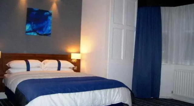 Standard Doppel Zimmer Piries Hotel