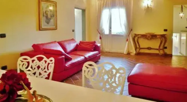 Santa Croce Halldis Apartments, Забронировать Апартаменты/квартира Санта-Кроче Флоренция, рядом с Дом Буонаротти