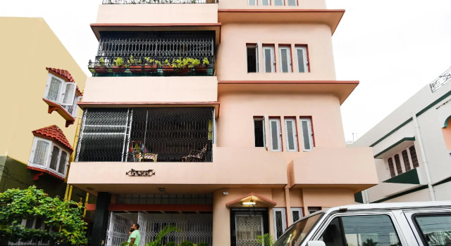OYO 47882 Karunamoyee Guest House
