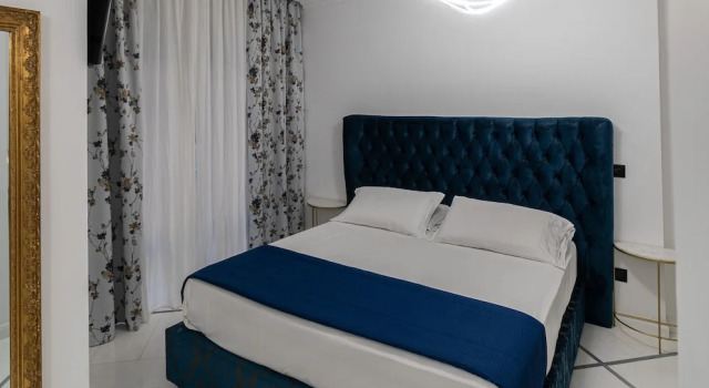 Двухместный номер Deluxe Apart Hotel Suite Italy Naples Chiaia Mergellina