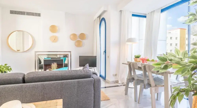 Marbella Pool House Ph39 On Sea Shore, Забронировать Апартаменты/квартира Отели Марбелья с парковкой, рядом с Пляж Фонтанилла, Парковка